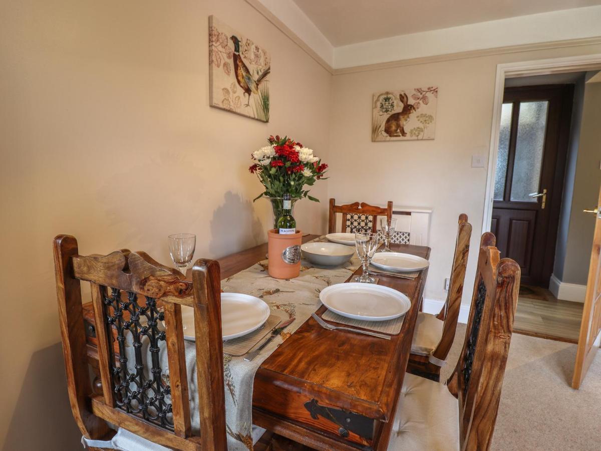 Rayside Villa Penrith Buitenkant foto